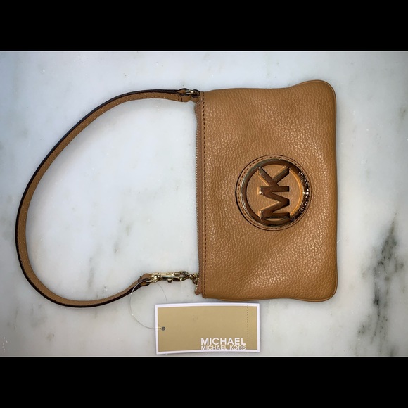 Michael Kors Wristlet NWT - Picture 5 of 5
